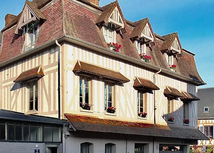 Centre Historique De Lyons La Foret Hotel De Maitre Le Cottage